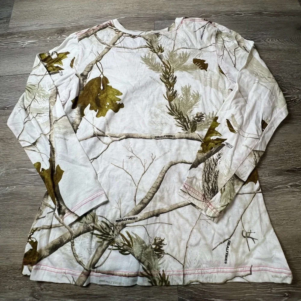 Scent Blocker Realtree Camo Shirt Womens XL White Long Sleeve V-Neck Pink Stitch